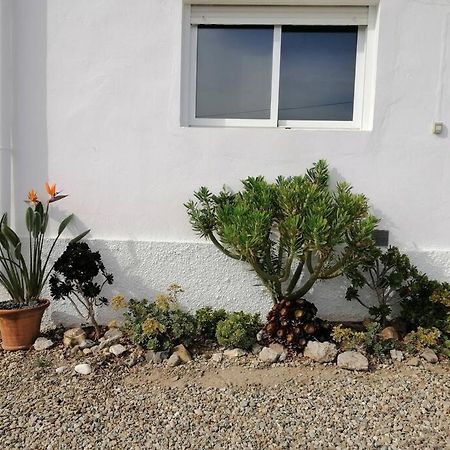 הוילה Lucainena de las Torres Casa Jardin. Vivienda Rural En Zona Tranquila. מראה חיצוני תמונה