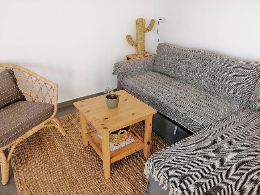 הוילה Lucainena de las Torres Casa Jardin. Vivienda Rural En Zona Tranquila. מראה חיצוני תמונה