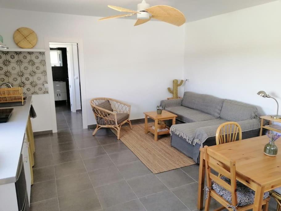 הוילה Lucainena de las Torres Casa Jardin. Vivienda Rural En Zona Tranquila. מראה חיצוני תמונה